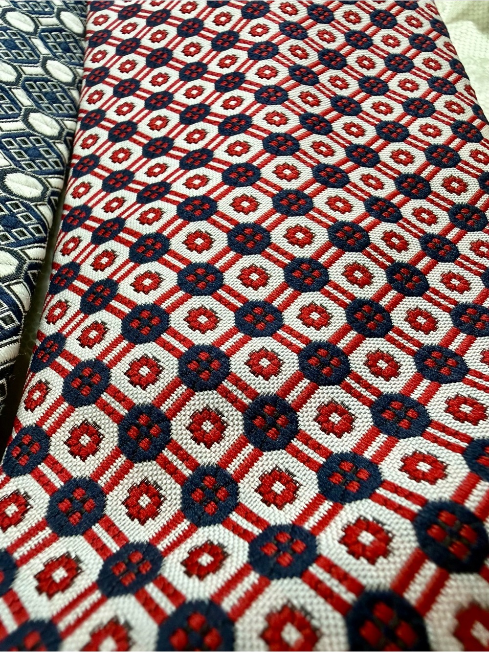 Vint Curated Geometric Necktie Trio in Red, Navy & White Wembley Resilio 1970 - Picture 3 of 11